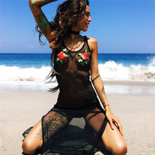 Load image into Gallery viewer, floral patterned beach wear